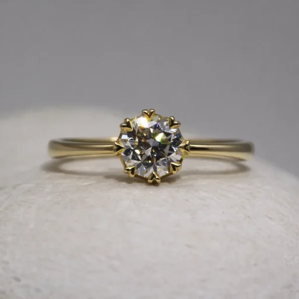 The Avon: Handmade 18ct Gold Crown Set Diamond or Moissanite Engagement Ring