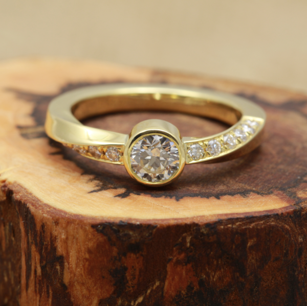 Ethical Gold Twist Diamond Engagement Ring