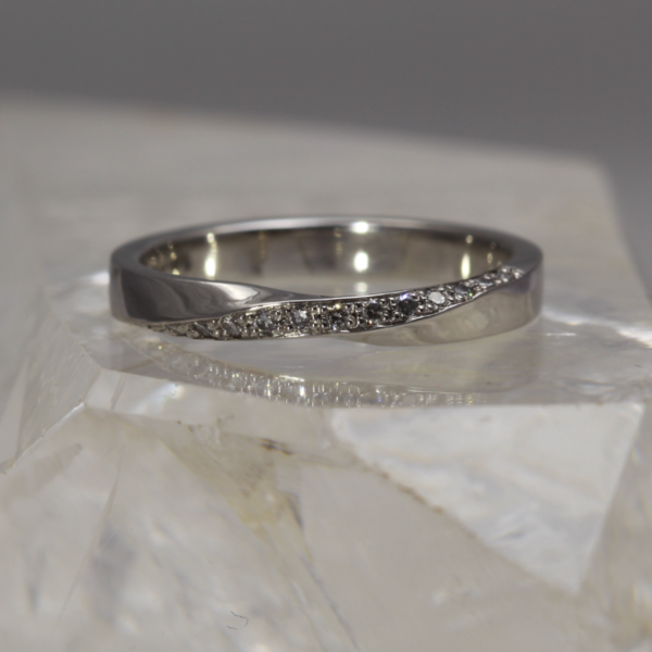 Ethical white gold twist ring