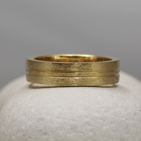 Handmade 18ct Gold Wedding Ring with double channel