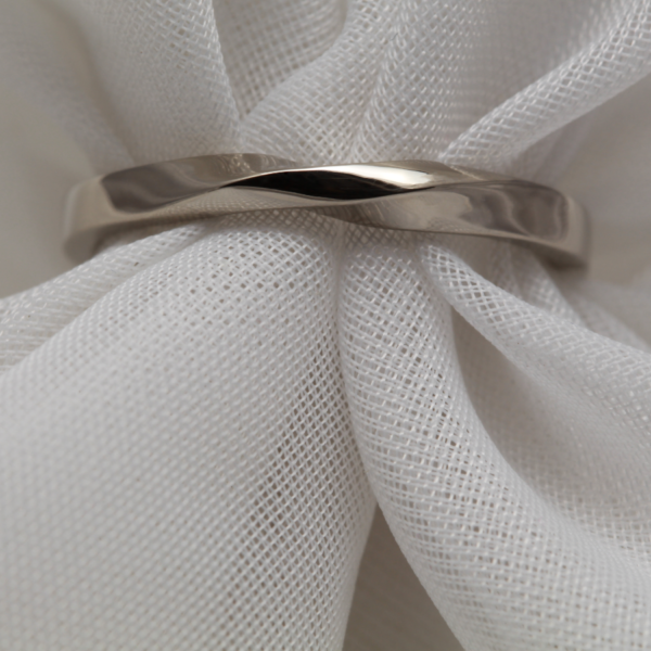 Handmade 18ct White Gold Twist Wedding Ring
