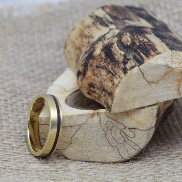 Ethical 18ct Gold Memory Ring