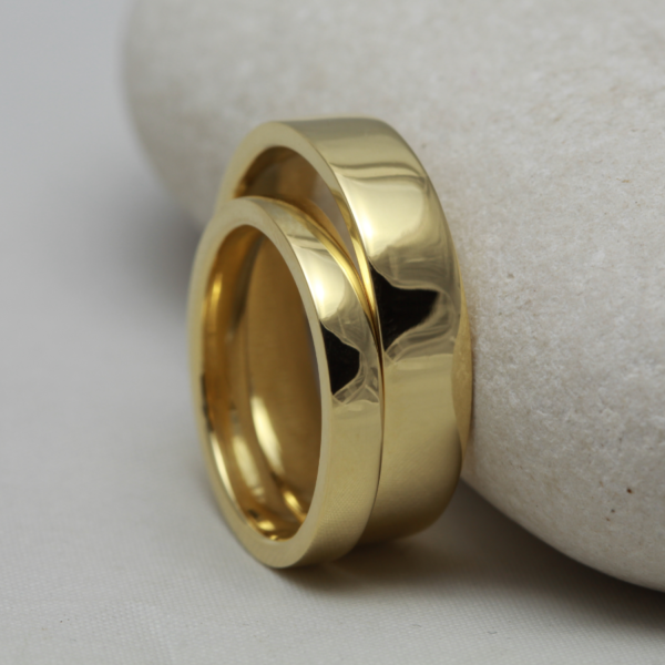 Ethical Friendly Gold Rings with a Polished Finish