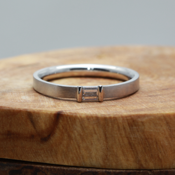 Recycled Platinum Diamond Engagement Ring