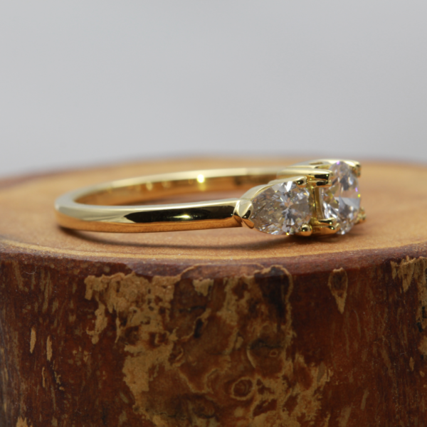 Eco 18ct Gold Trilogy Engagement Ring