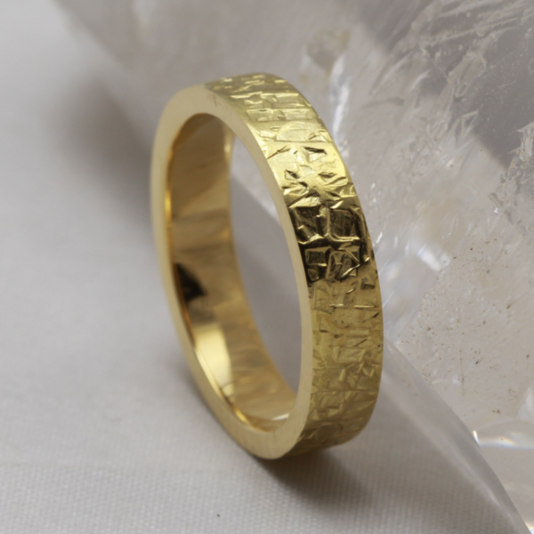 Eco Gold Ring with a Hammered Finish