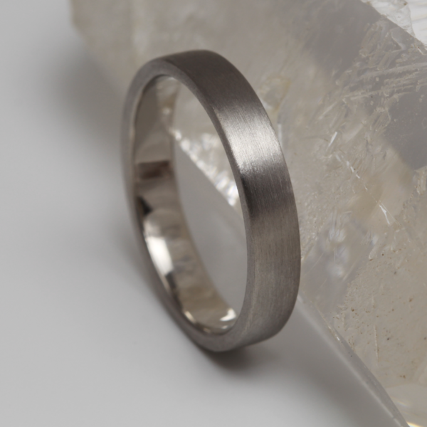 Ethical White Gold Ring with an Etched Finish