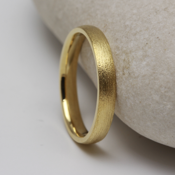 Bespoke Gold Ring with an Etched Finish