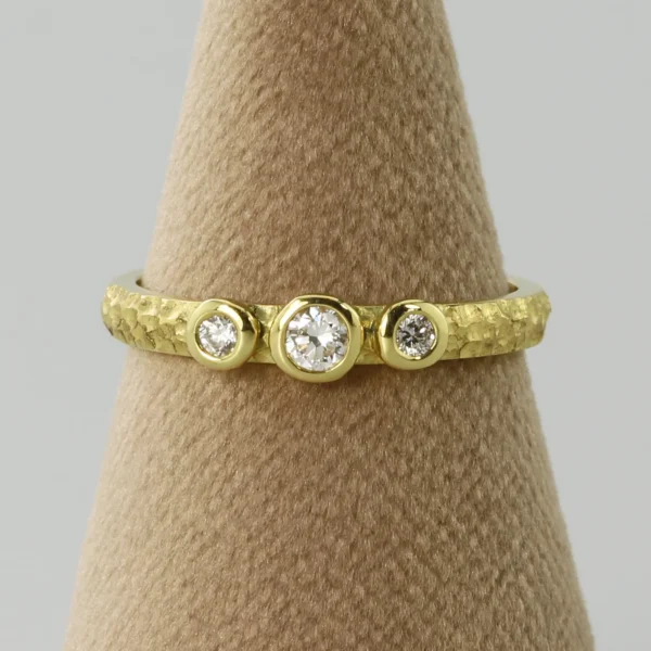 The White: 18ct Gold Lab Grown Diamond Trilogy Engagement Ring