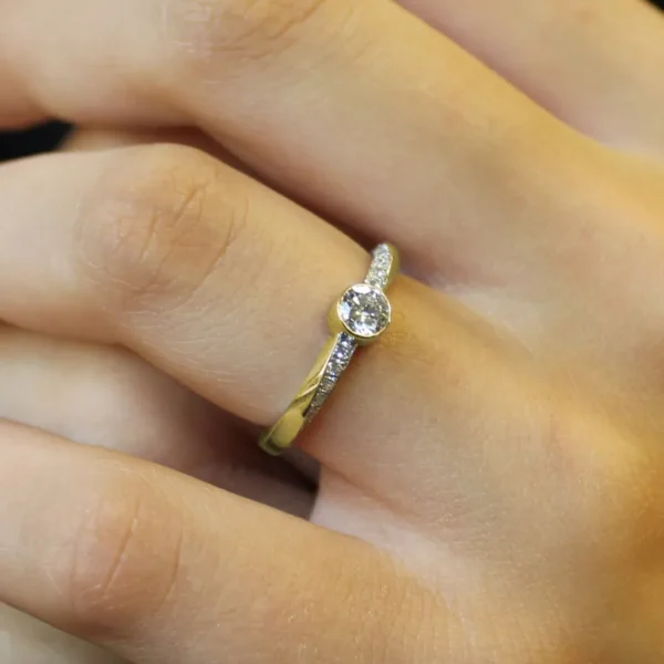 The Ruel: Handmade 14ct Gold Twist Moissanite or Diamond Engagement Ring