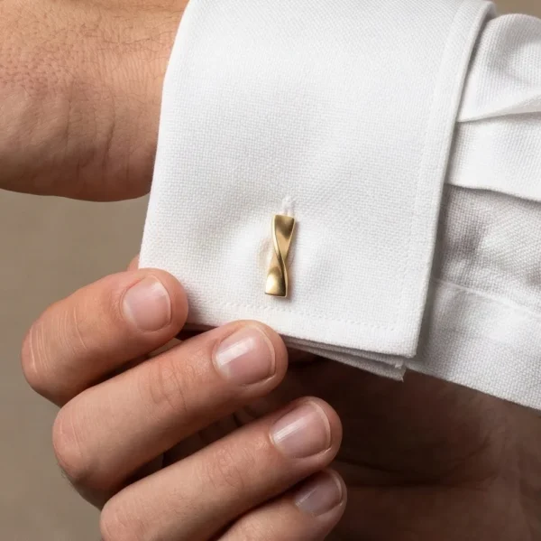 The Dartmoor Twist Cufflinks: 9ct Yellow Gold