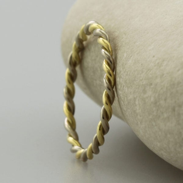 The Carradale: Intertwining 18ct Yellow Gold and 950 Platinum Ring