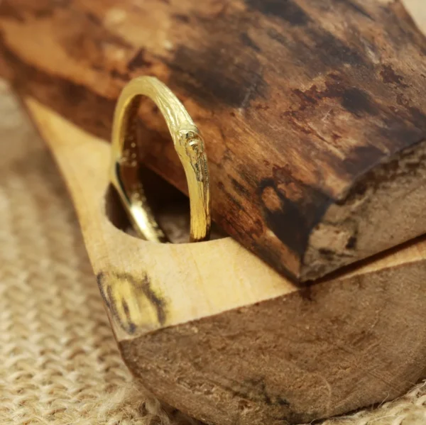 The Balwoges: 18ct Yellow Gold Oak Twig Wedding Ring