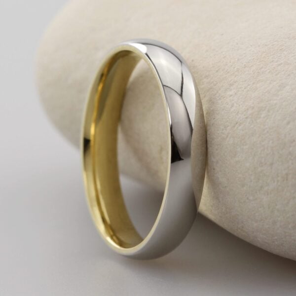 The Fyne: Recycled 18ct Yellow Gold and 950 Platinum Wedding Ring