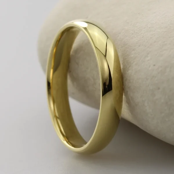 The Devon: Handmade 18ct Yellow Gold Polished Wedding Ring