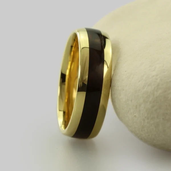 The Alwin 7mm 18ct Yellow Gold Oak Inlay Ring