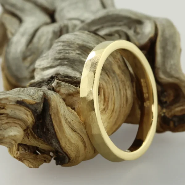 The Cavanacaw: 2.5mm 9ct Yellow Gold Wedding Ring with Hammered Finish