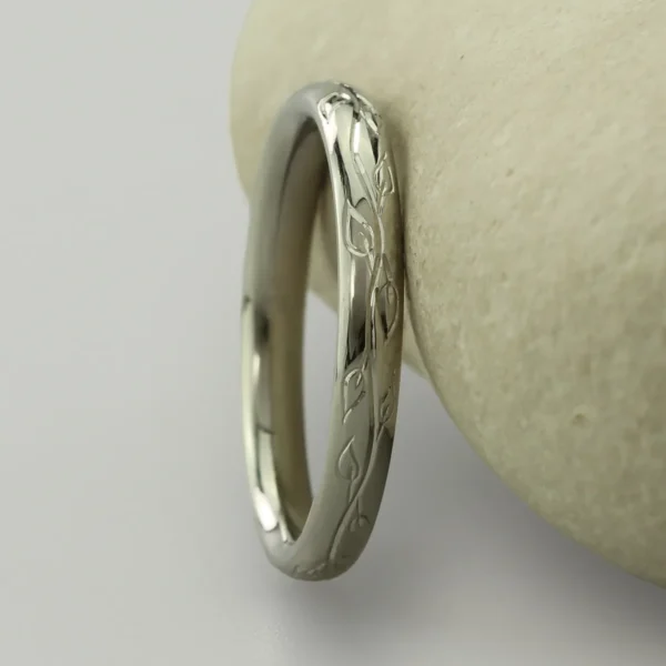 The Meon: Hand Engraved Leaf Detail 950 Platinum Ring