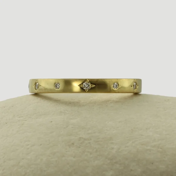 The Starbeck: Handmade 14ct Yellow Gold Star Set Diamond or Moissanite Ring